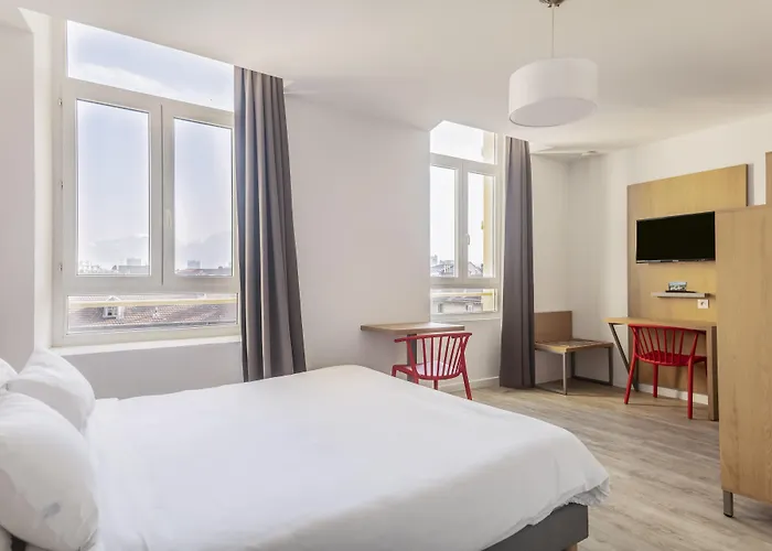Residhotel Le Central'gare Grenoble