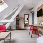 Aparthotel Residhotel Le Central'gare 3*