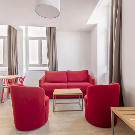 Residhotel Le Central'gare 3* Гренобль