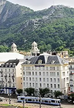 Residhotel Le Central'gare 3*