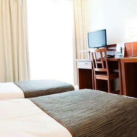 Residhotel Le Central'gare 3*