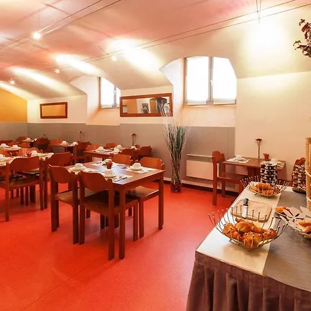 Residhotel Le Central'gare Гренобль