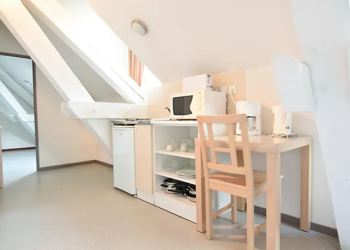 Residhotel Le Central'gare Апарт-отель Гренобль